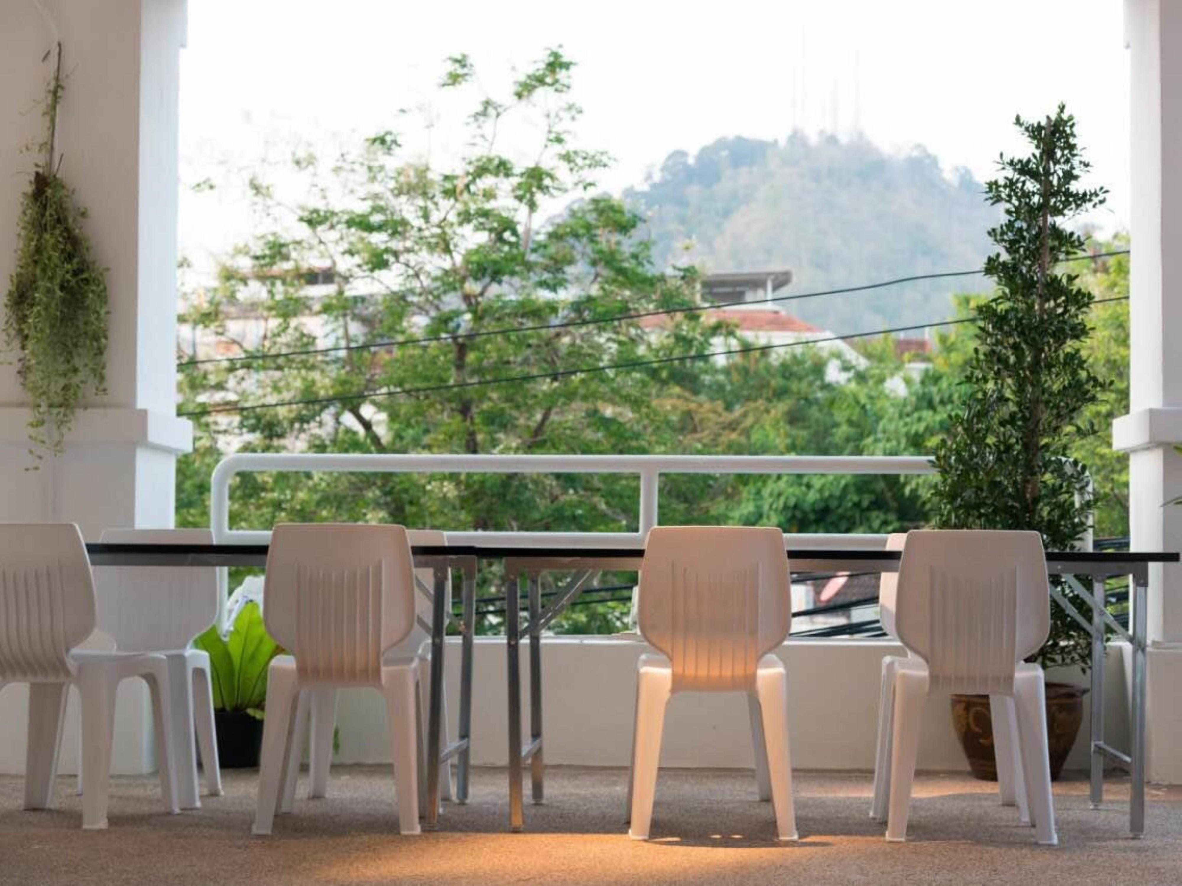 Hao Hotel Phuket Exteriör bild